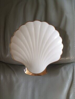 Vintage Noritake King's Guard Collection Shell Shaped Dish
